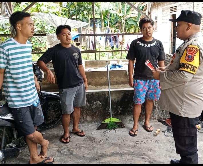 Polsek Sei Kepayang Sosialisasikan Call Center 110 Kepada Warga Desa